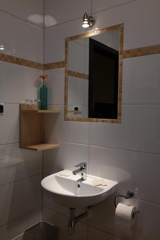 Hotel Pod Chelmem Ropa Esterno foto